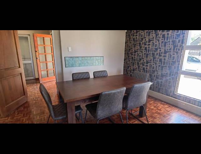 BUSINESS PROPERTY TO RENT IN LYNNWOOD GLEN